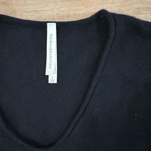 Aritzia cropped sweater